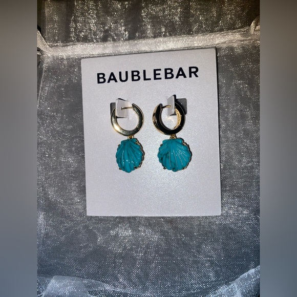BNWT BaubleBar Genevieve Seashell Earrings in Gold & Turquoise - Picture 1 of 4